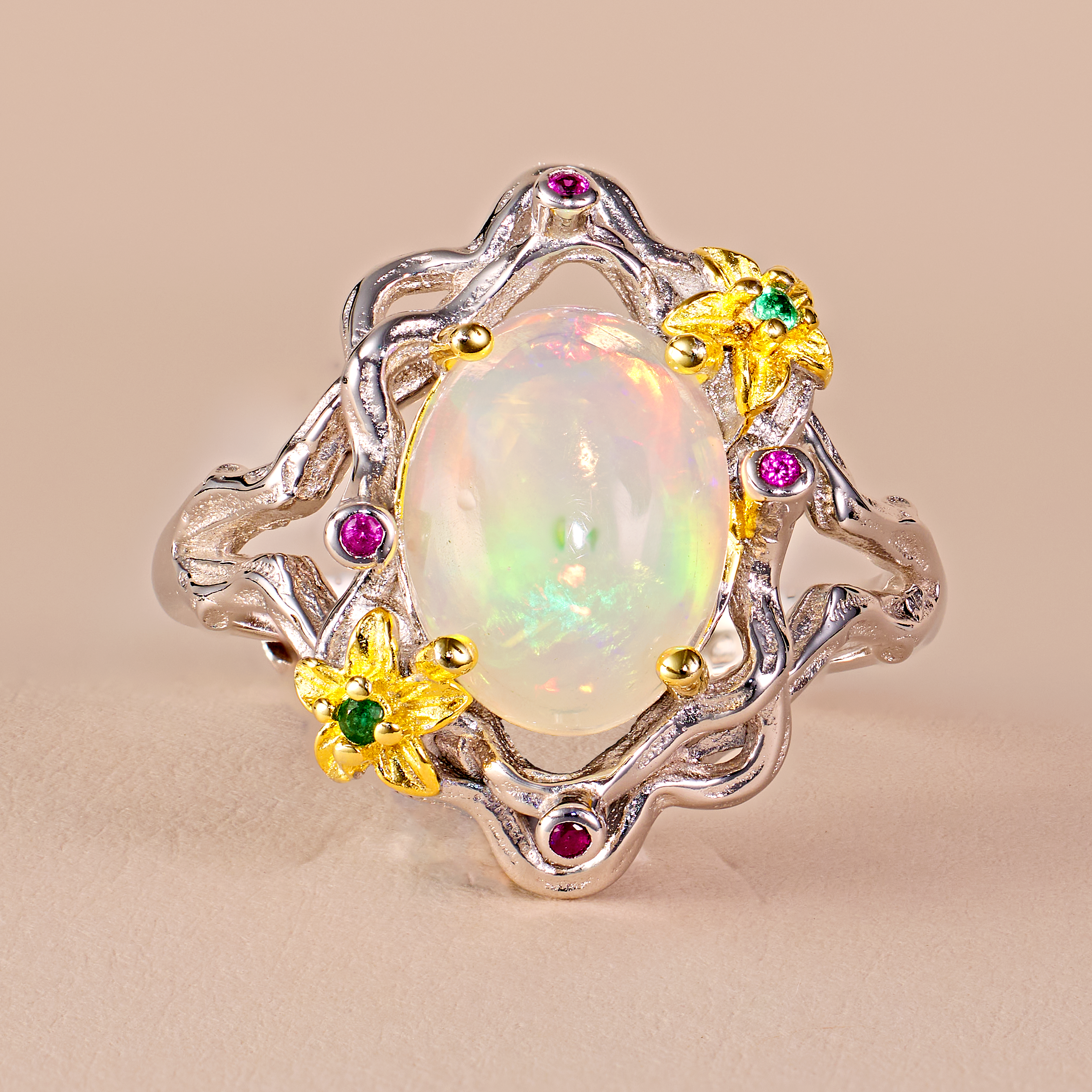 silberring mit weißes opal