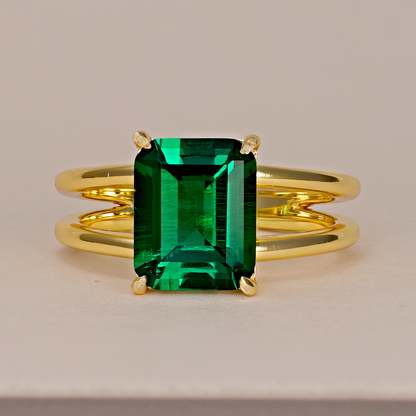 Cocktail Ring mit 4-Karat 5A lab-grown Smaragd