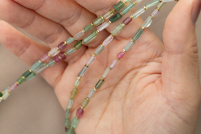 Turmalin Halskette, zylindrischer Schliff, Paraíba Grünblau