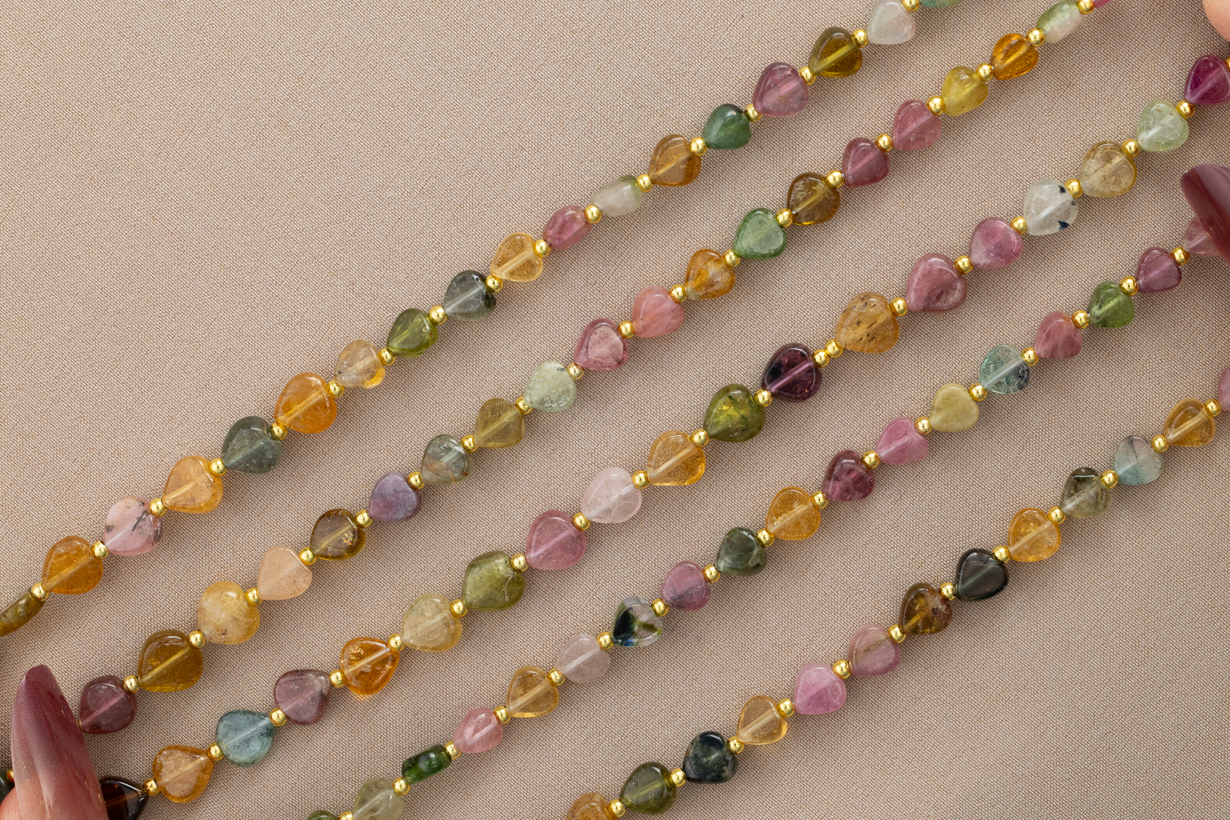 Bicolor-Turmalin Herz-Halskette, Wassermelonen & Paraíba Farbenspiel