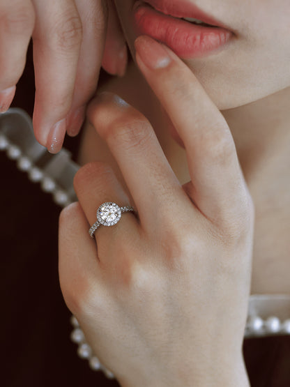 Verlobungsring aus Platin im runden Brillantschliff Lab-Grown Diamant (D/E, VVS, 3Ex)